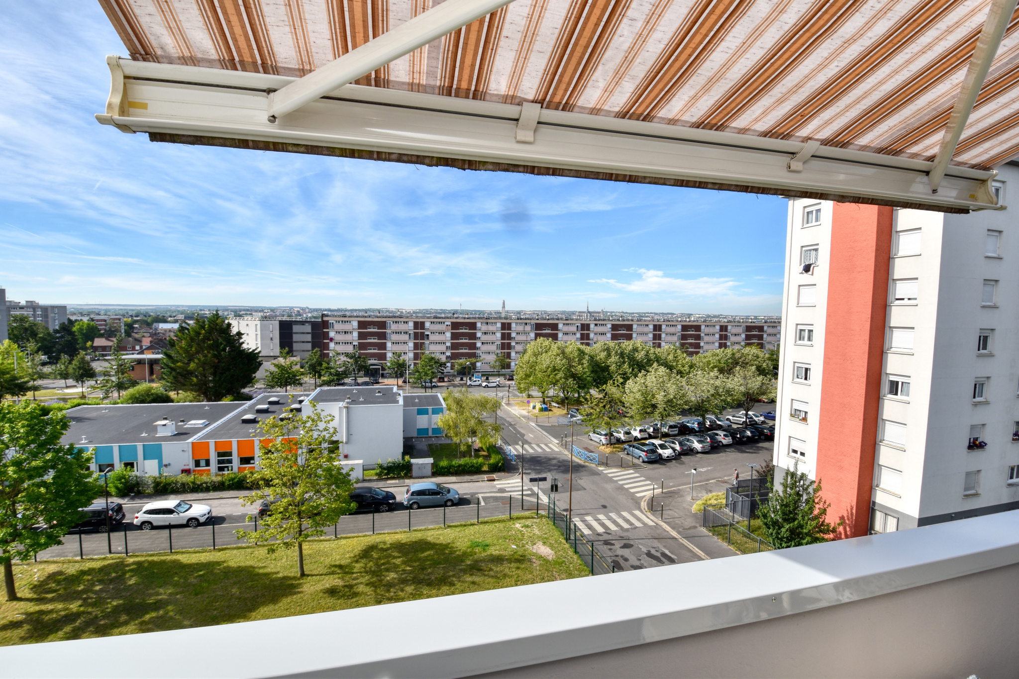Immo80 – L'immobilier à Amiens et dans la Somme-APPARTEMENT AVEC BALCON – AMIENS NORD PROCHE CITADELLE.