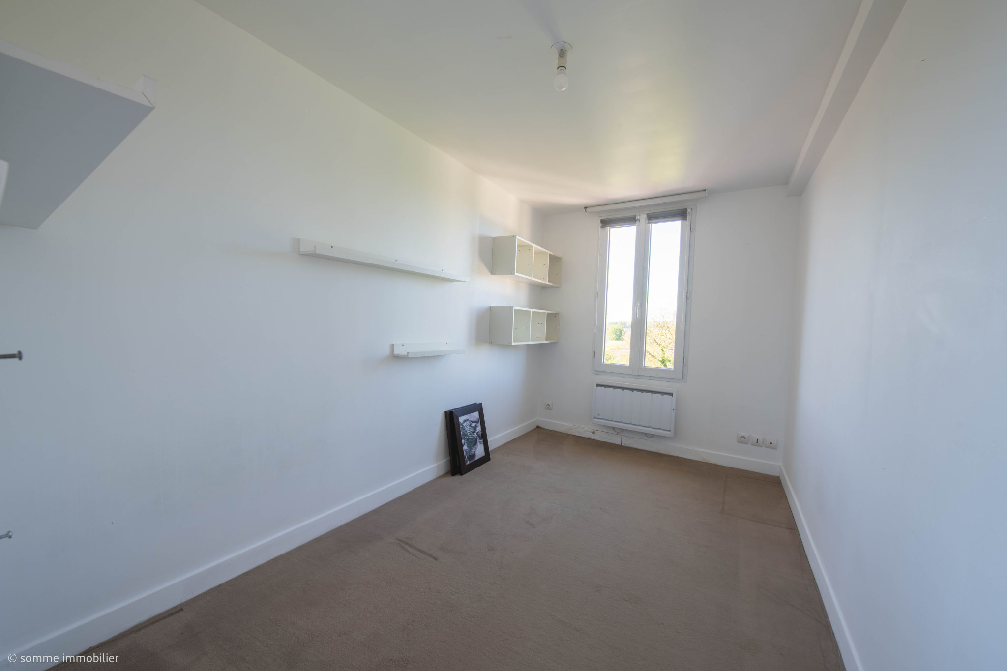 Immo80 – L'immobilier à Amiens et dans la Somme-BELLOY-SUR-SOMME, maison de village rénovée avec 4 chambres :