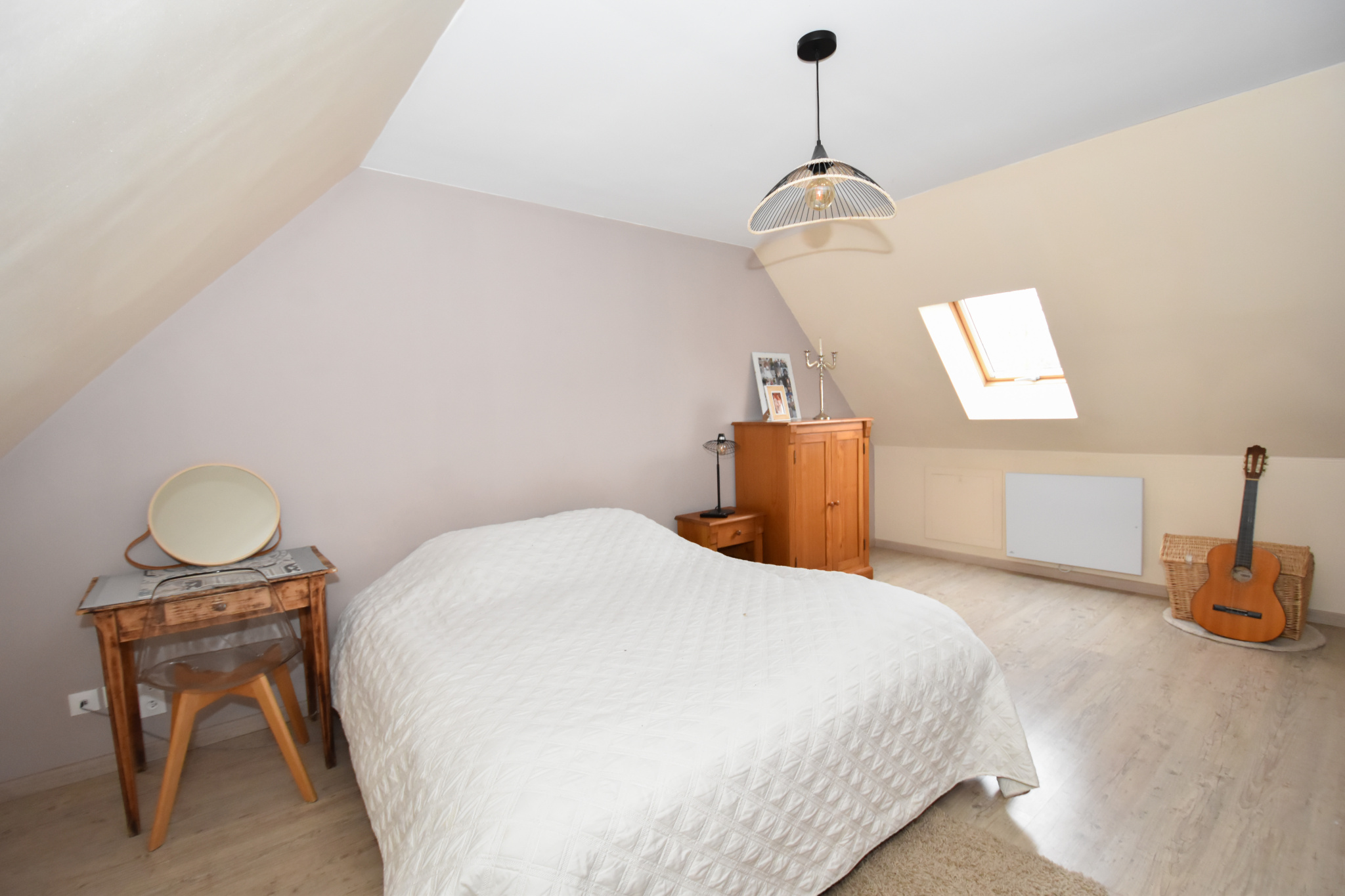 Immo80 – L'immobilier à Amiens et dans la Somme-EXCLUSIVITÉ SECTEUR FLIXECOURT, Magnifique pavillon aux prestations de qualité