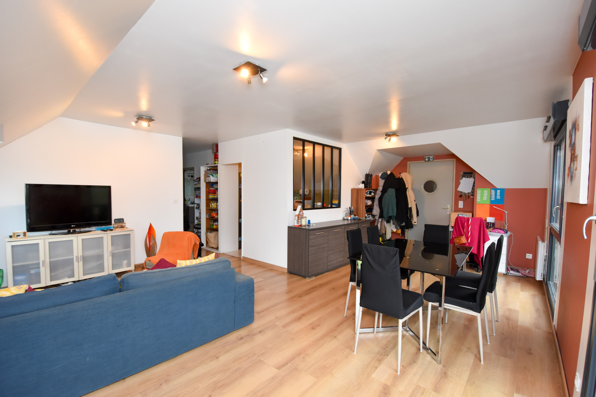 Immo80 – L'immobilier à Amiens et dans la Somme-Bel appartement de 87m2 situé au coeur de VILLERS-BOCAGE